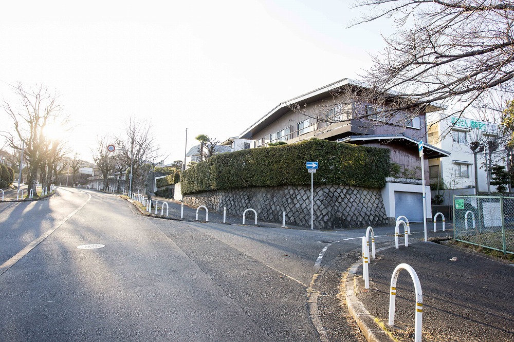 阪急北千里駅から、徒歩や自転車でお越しの方