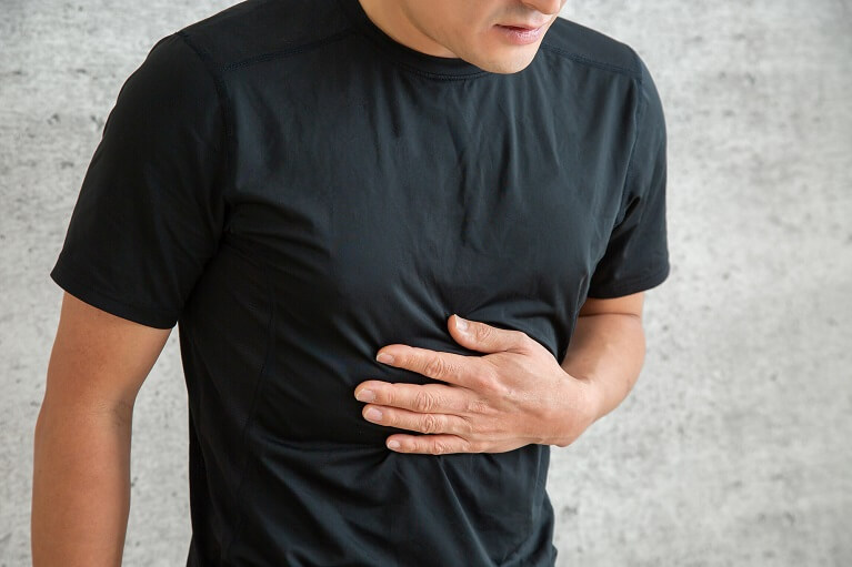 胃酸が上がってくるなどの症状はありませんか？